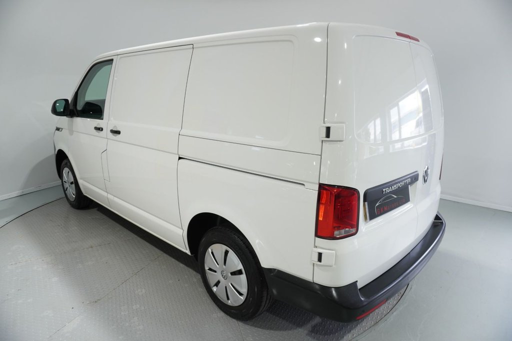 Used Volkswagen Transporter 2021 for sale - 76820310: Photo 32
