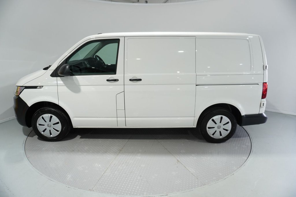 Used Volkswagen Transporter 2021 for sale - 76820310: Photo 33