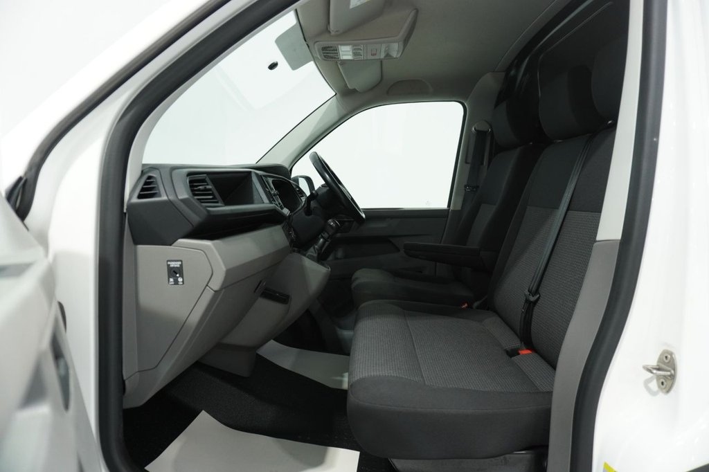 Used Volkswagen Transporter 2021 for sale - 76820310: Photo 37