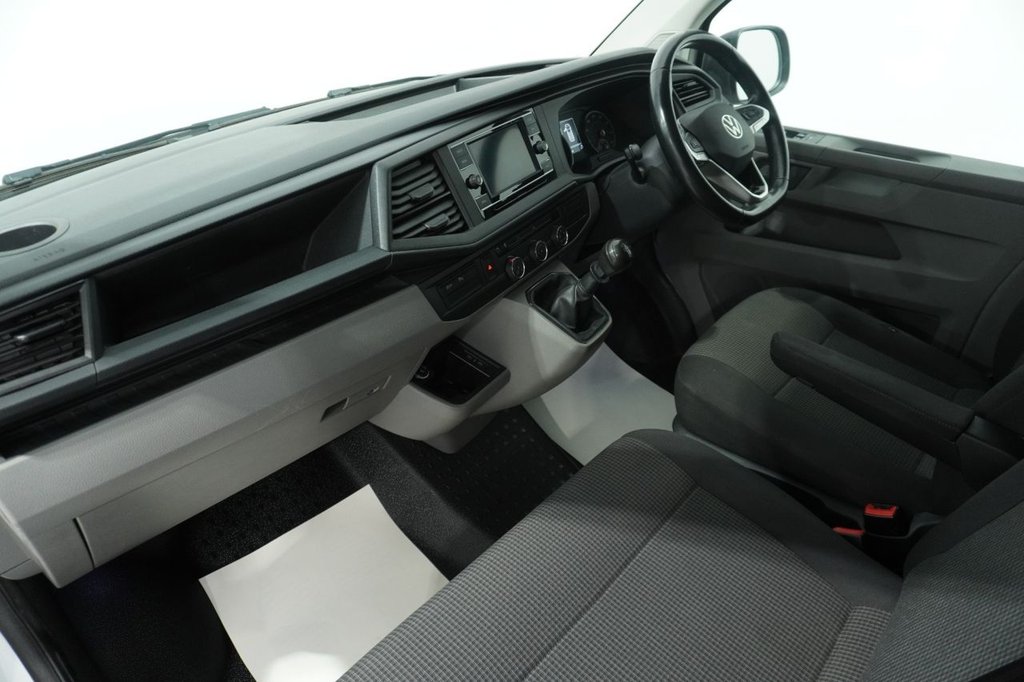 Used Volkswagen Transporter 2021 for sale - 76820310: Photo 39