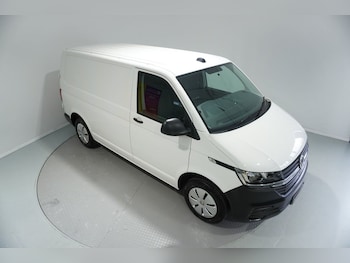 Used Volkswagen Transporter 2021 for sale - 76820310: Photo