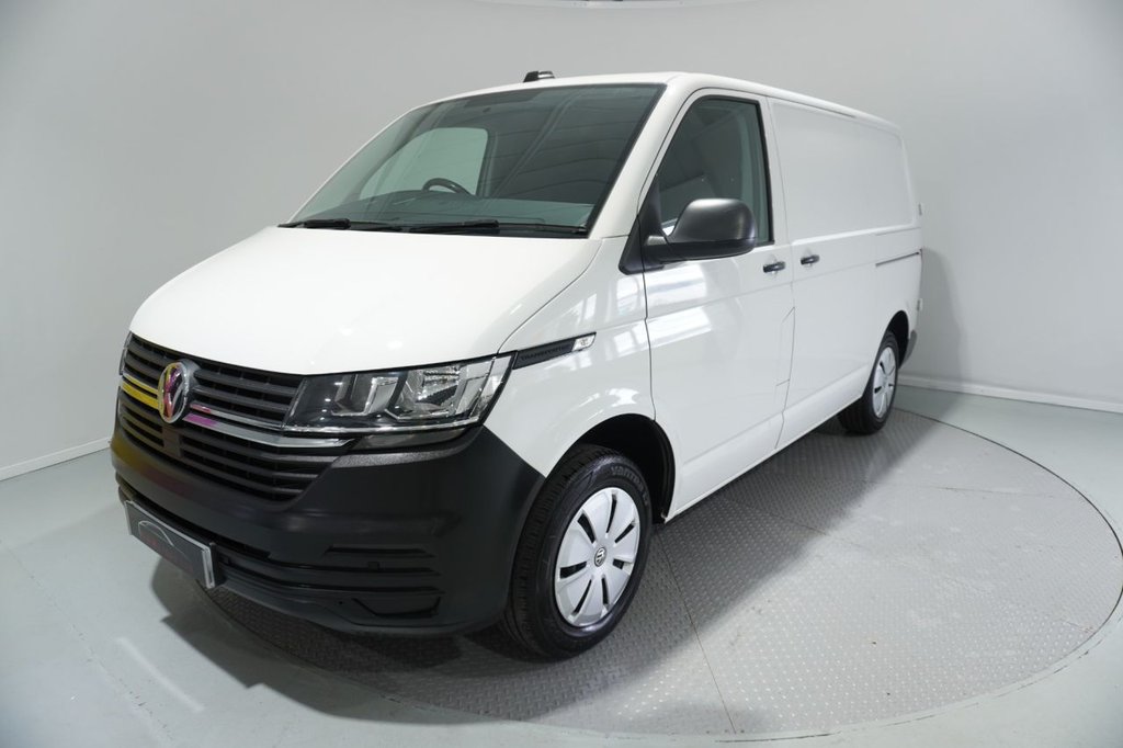 Used Volkswagen Transporter 2021 for sale - 76820310: Photo 41