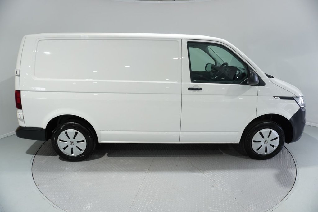 Used Volkswagen Transporter 2021 for sale - 76820310: Photo 7