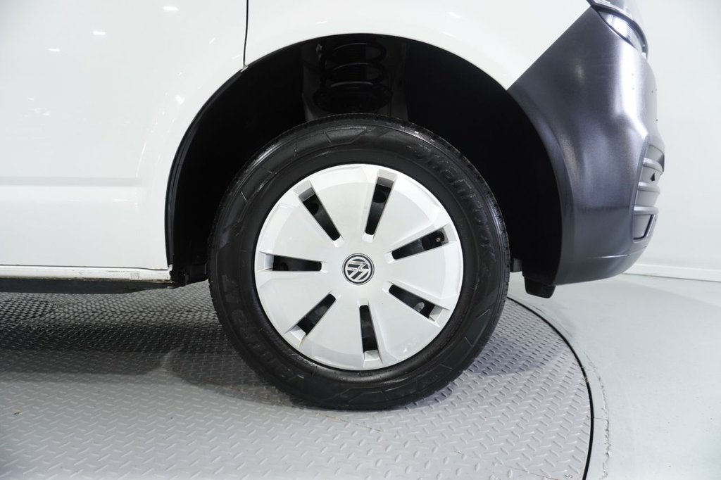 Used Volkswagen Transporter 2021 for sale - 76820310: Photo 8