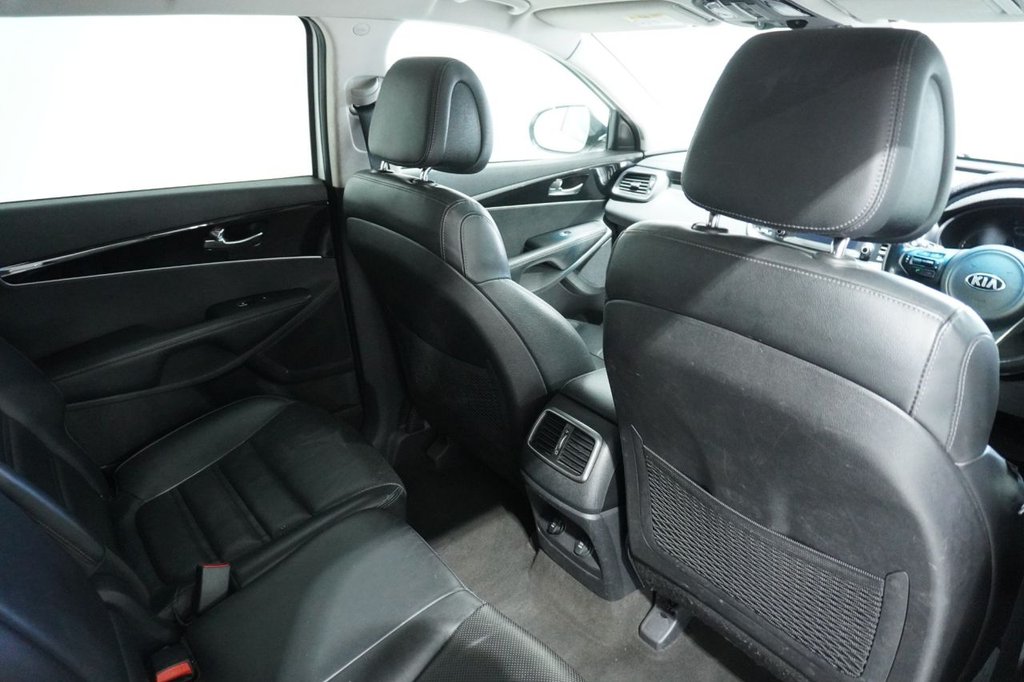 Used Kia Sorento 2016 for sale - 76820482: Photo 16