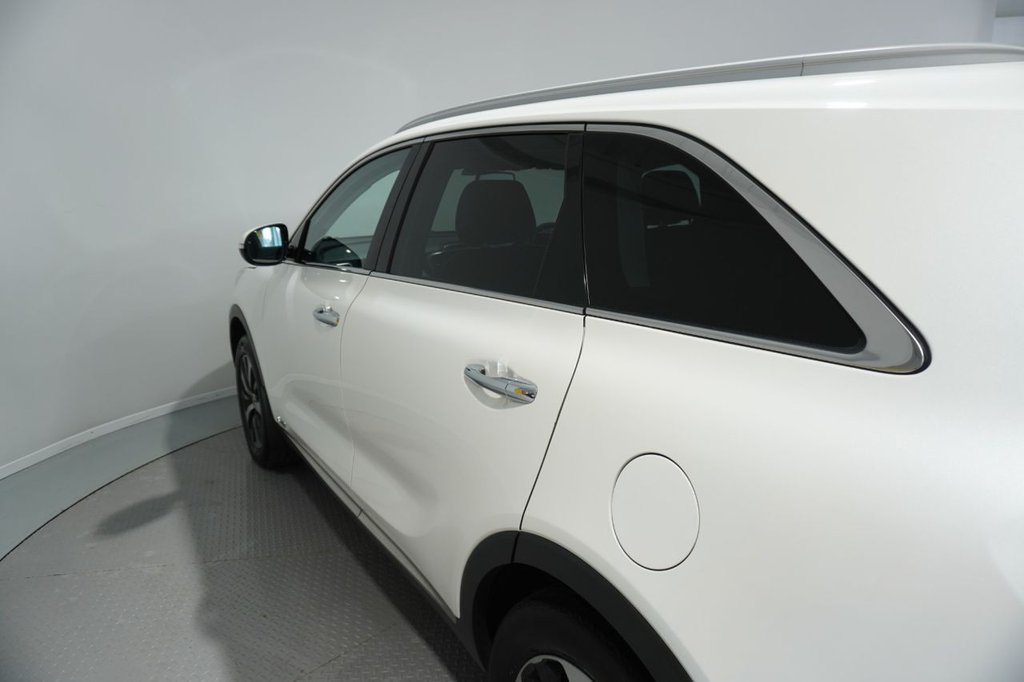 Used Kia Sorento 2016 for sale - 76820482: Photo 33