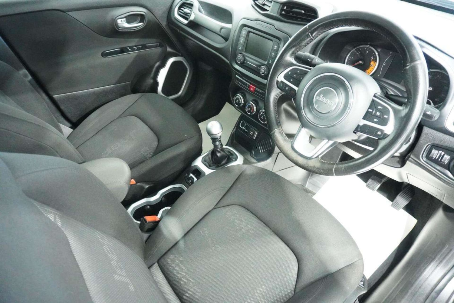 Used Jeep Renegade 2016 for sale - 77061660: Photo 10