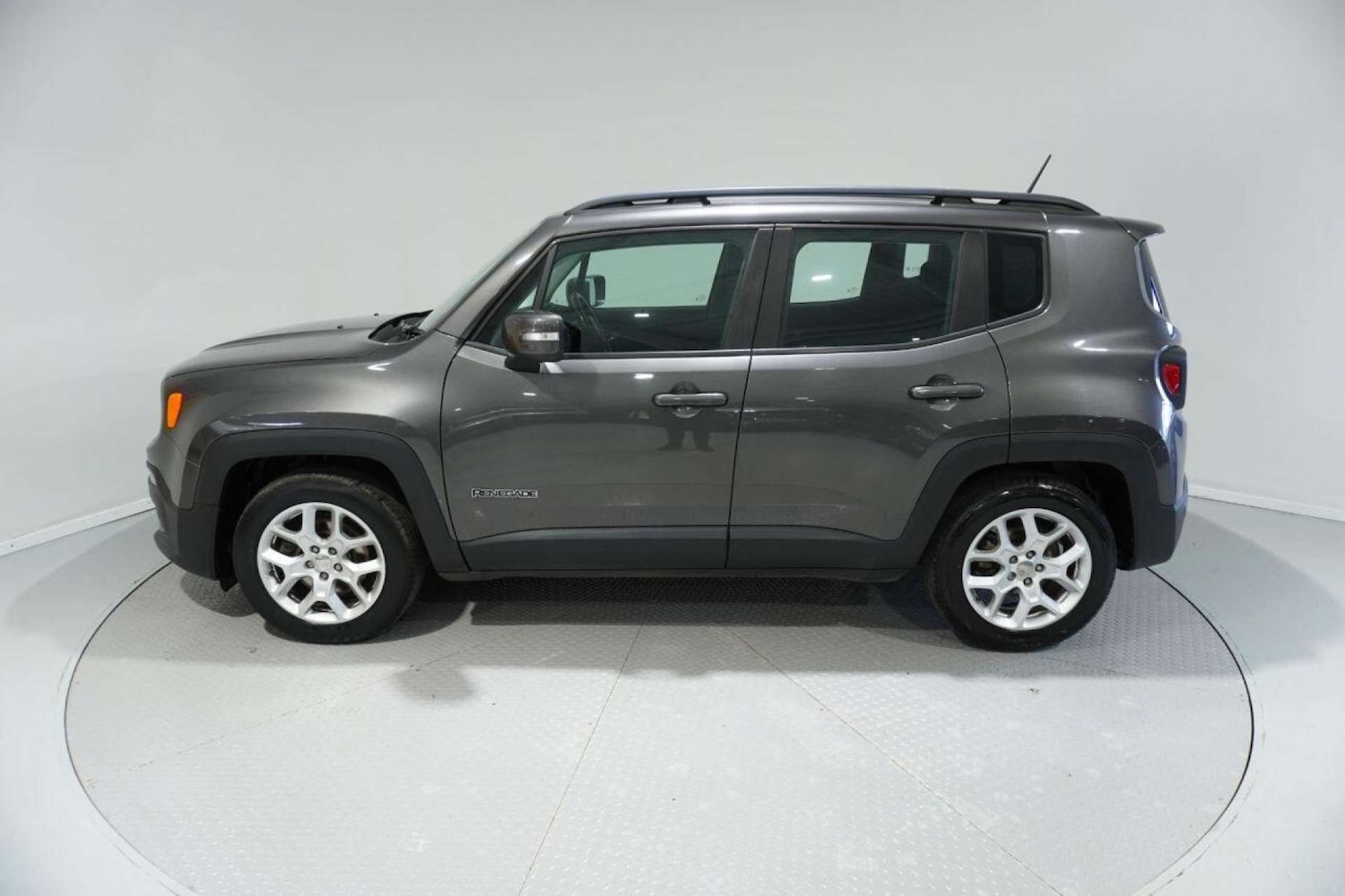 Used Jeep Renegade 2016 for sale - 77061660: Photo 39