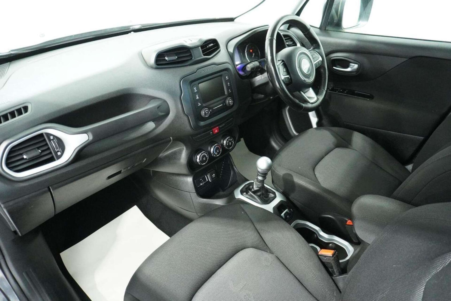 Used Jeep Renegade 2016 for sale - 77061660: Photo 42