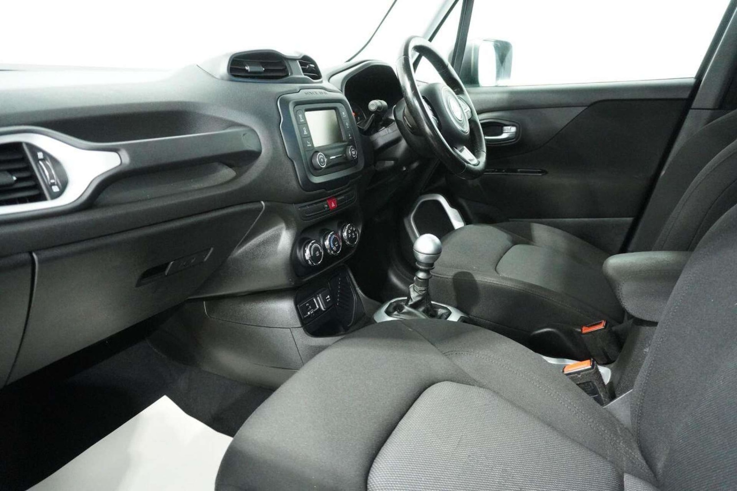 Used Jeep Renegade 2016 for sale - 77061660: Photo 43