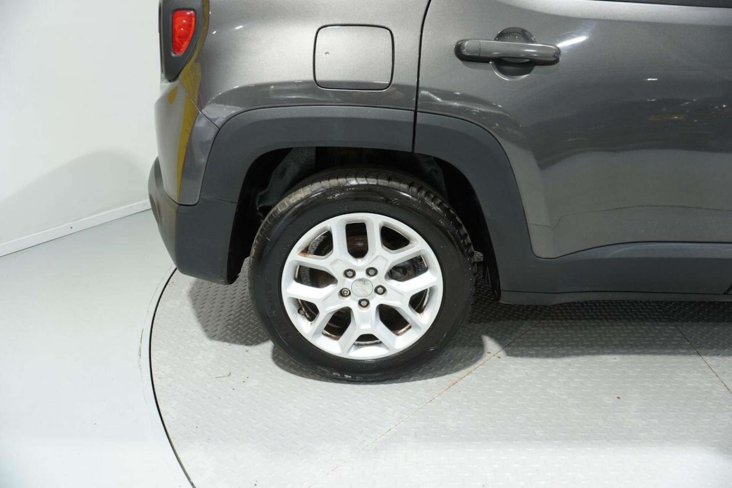 Used Jeep Renegade 2016 for sale - 77061660: Photo 7