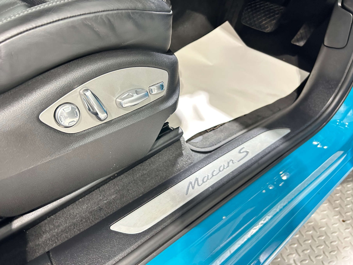 Used Porsche Macan 2019 for sale - 77453623: Photo 14