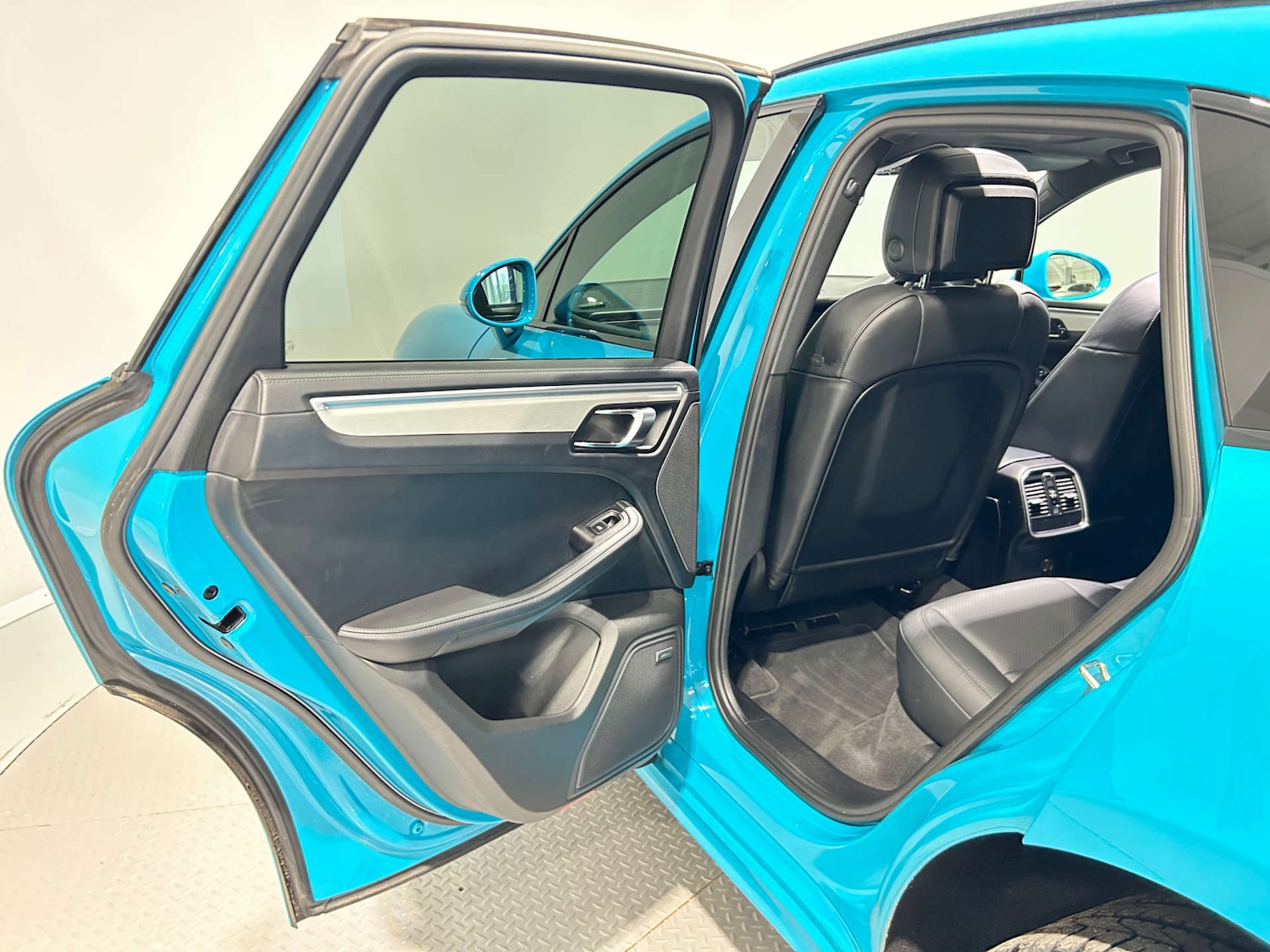 Used Porsche Macan 2019 for sale - 77453623: Photo 41