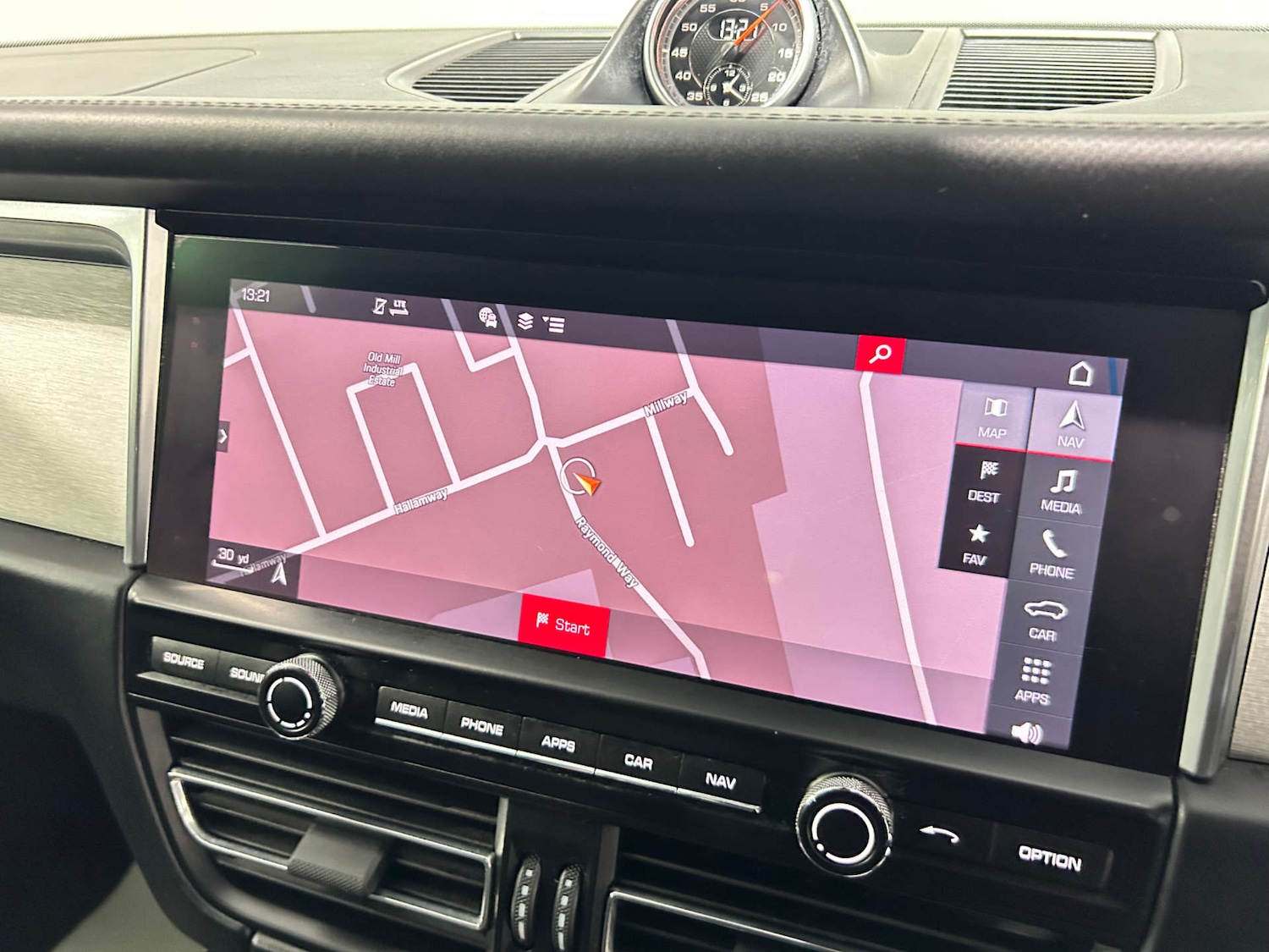 Used Porsche Macan 2019 for sale - 77453623: Photo 61