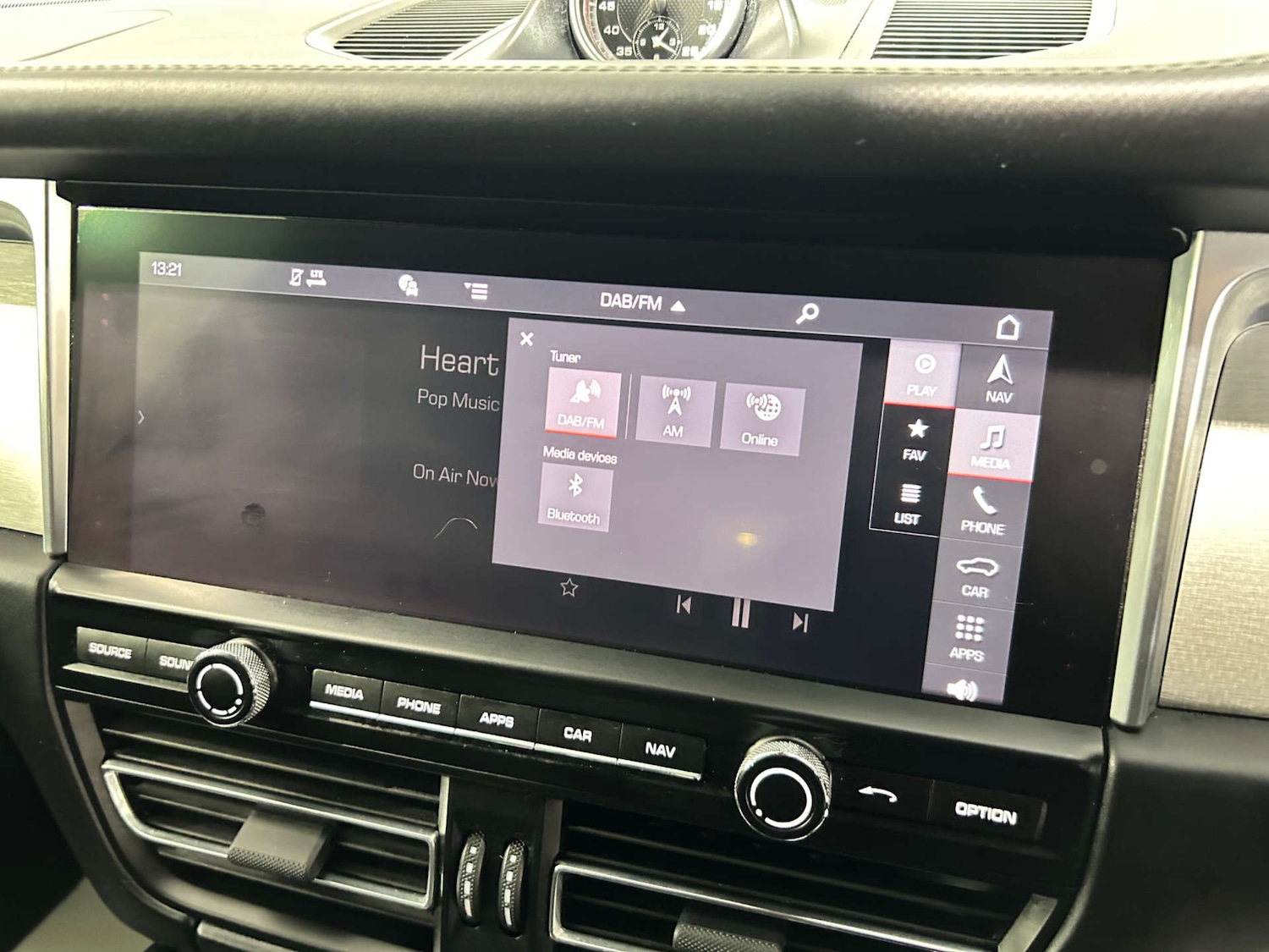 Used Porsche Macan 2019 for sale - 77453623: Photo 63