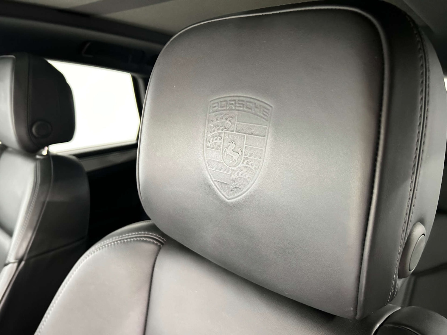 Used Porsche Macan 2019 for sale - 77453623: Photo 74