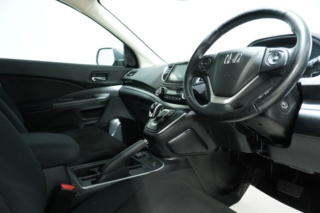 Used Honda CR-V 2018 for sale - 76820610: Photo 15