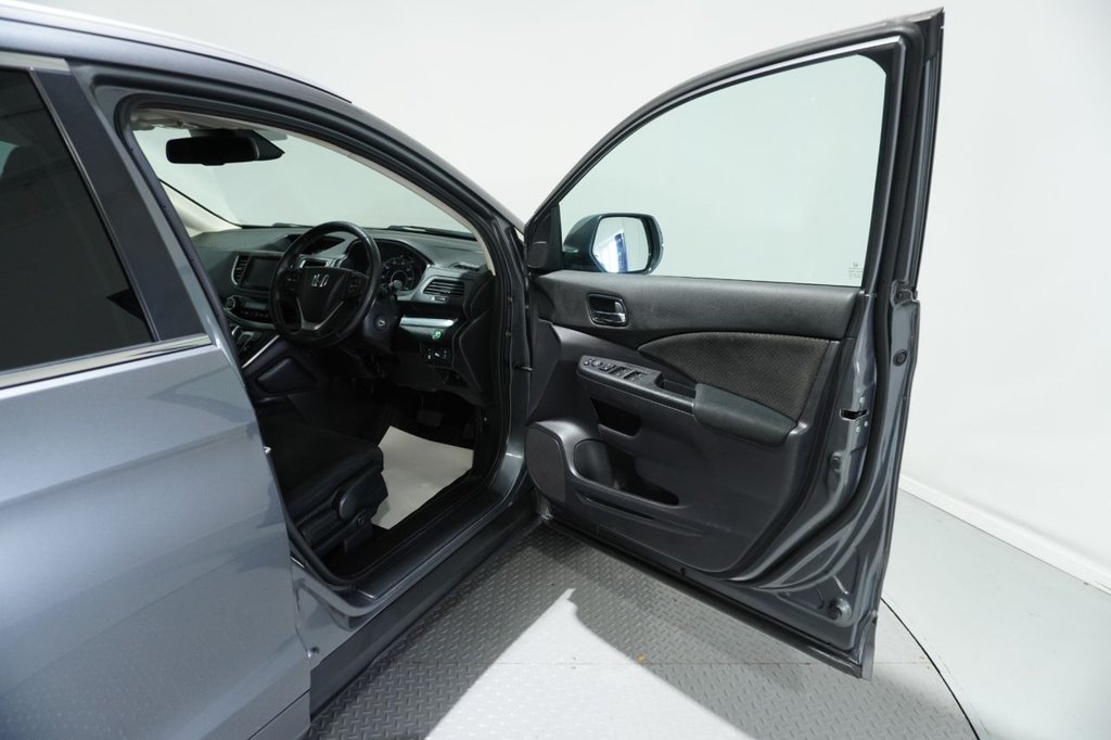 Used Honda CR-V 2018 for sale - 76820610: Photo 27