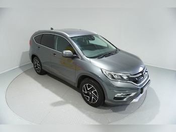 Used Honda CR-V 2018 for sale - 76820610: Photo