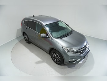 Used Honda CR-V 2018 for sale - 76820610: Photo