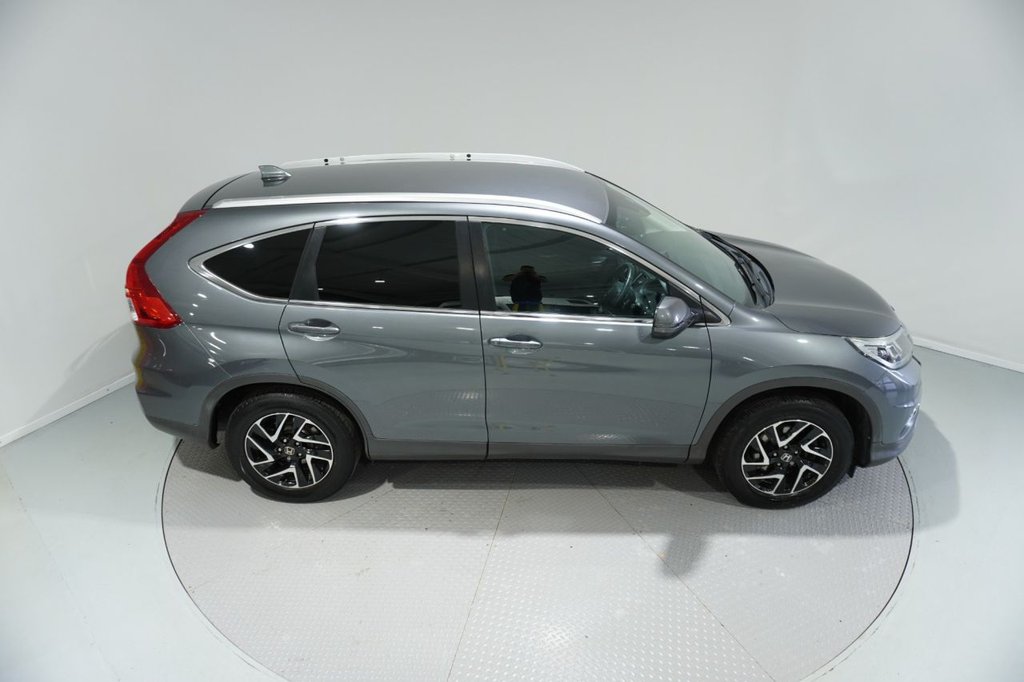 Used Honda CR-V 2018 for sale - 76820610: Photo 5