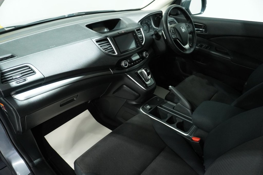 Used Honda CR-V 2018 for sale - 76820610: Photo 50