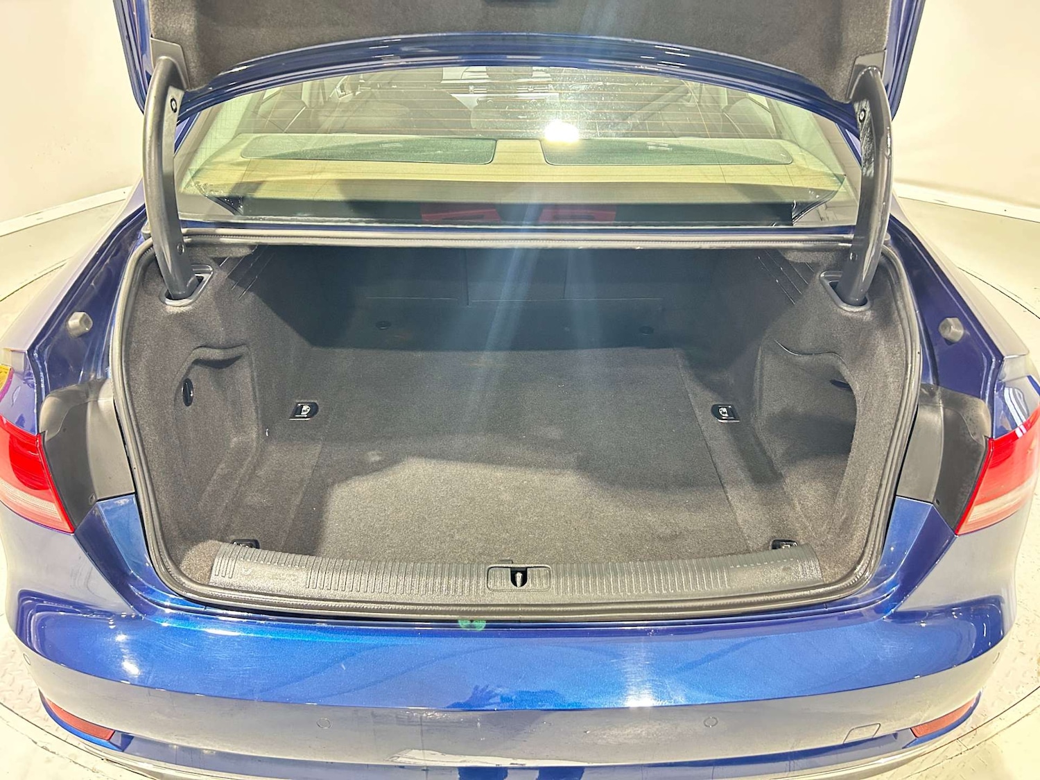 Used Audi A4 2015 for sale - 77172481: Photo 22