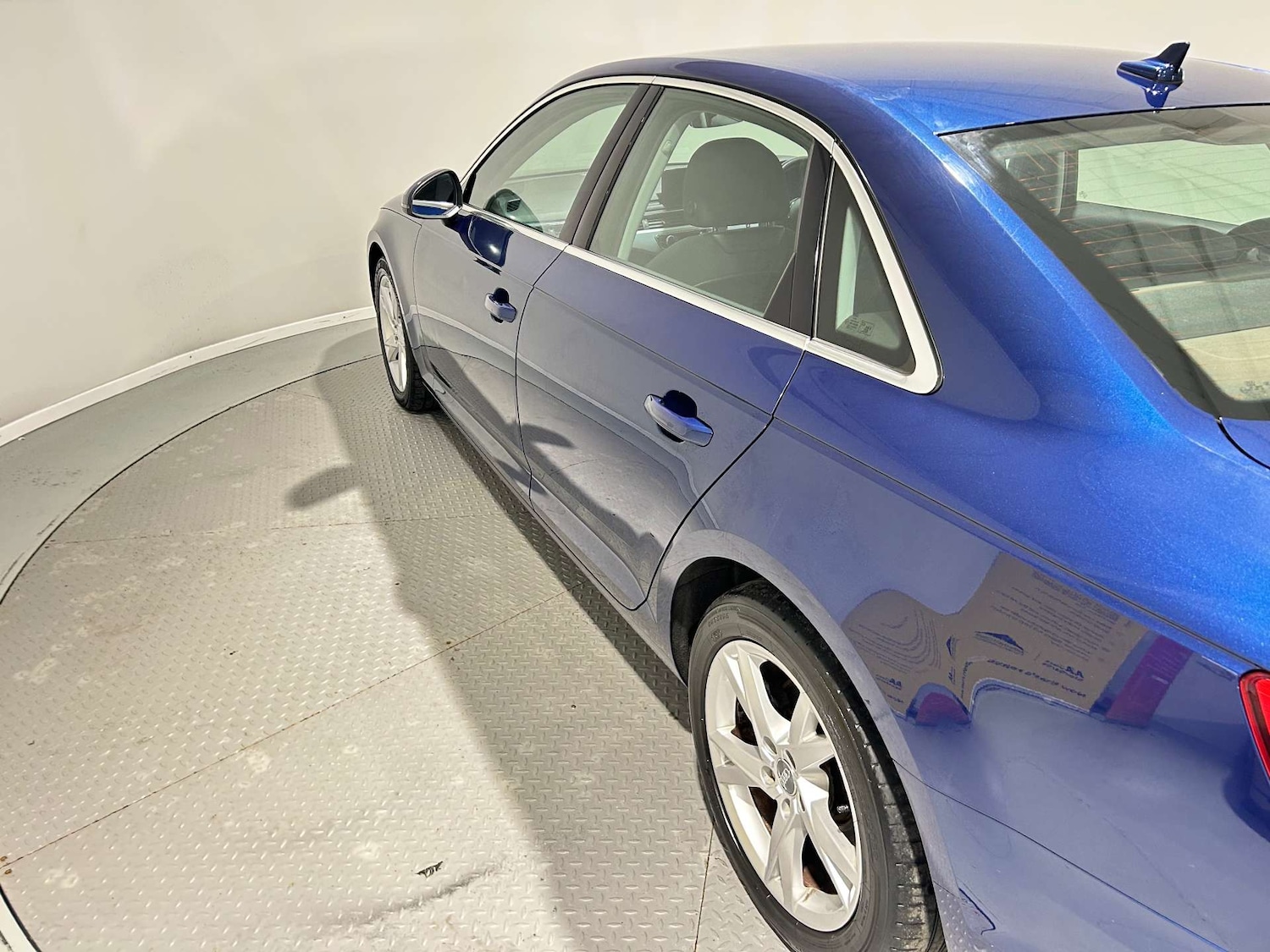 Used Audi A4 2015 for sale - 77172481: Photo 24