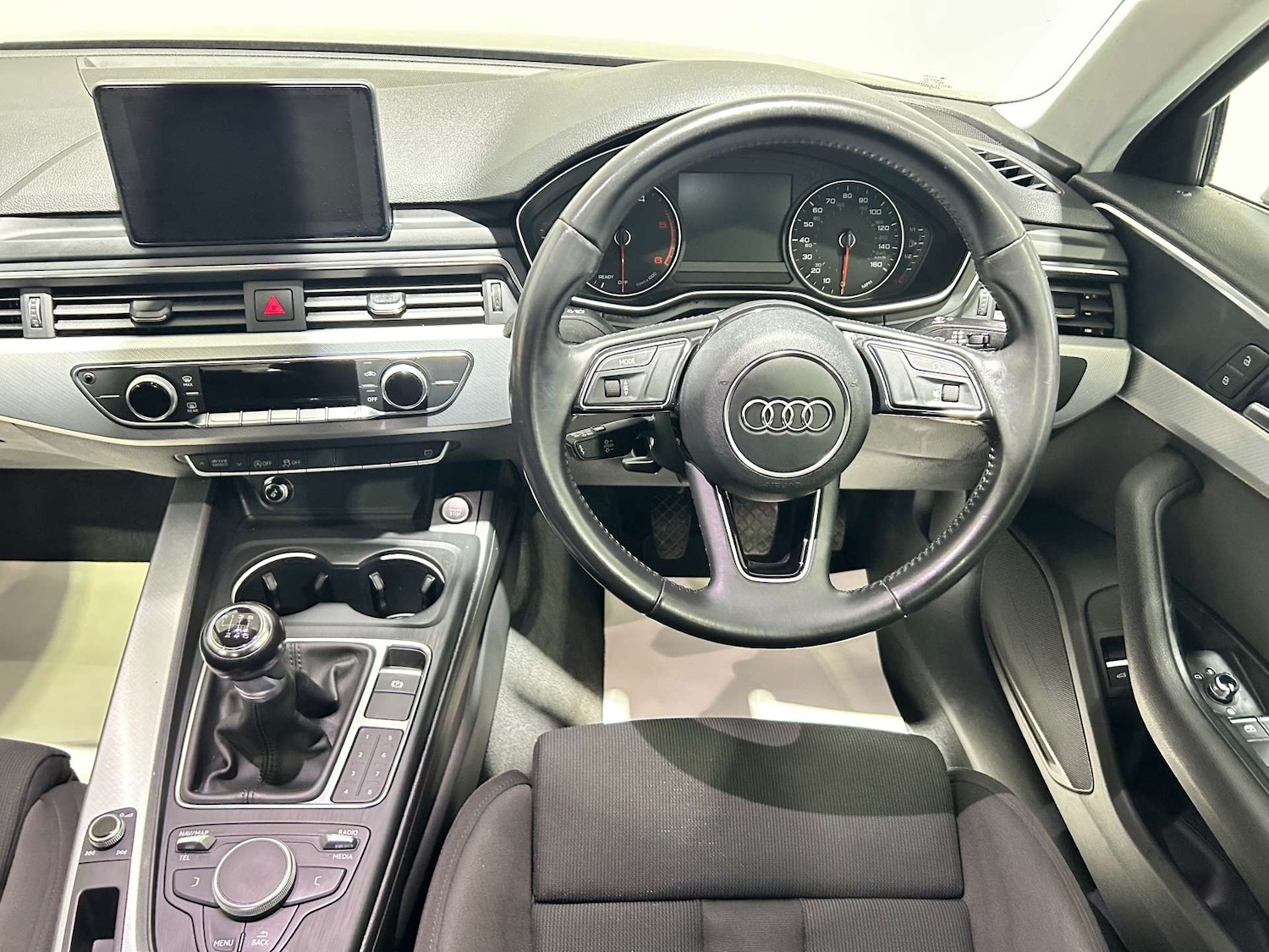 Used Audi A4 2015 for sale - 77172481: Photo 31