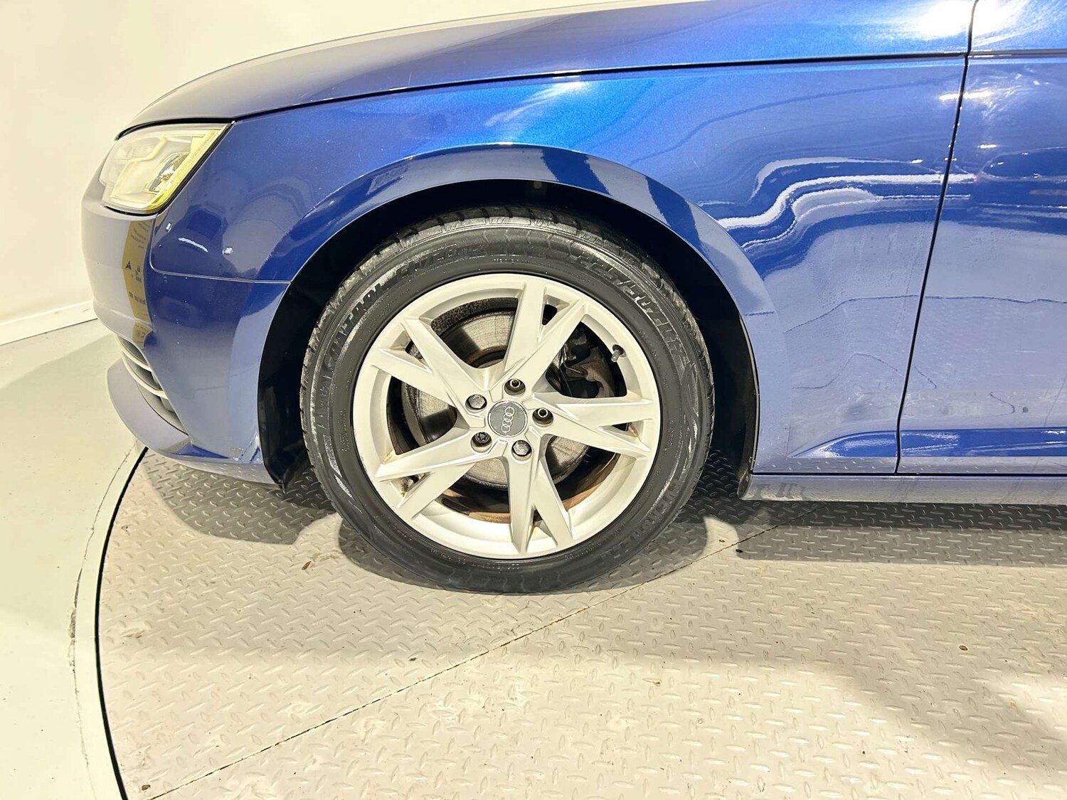 Used Audi A4 2015 for sale - 77172481: Photo 38