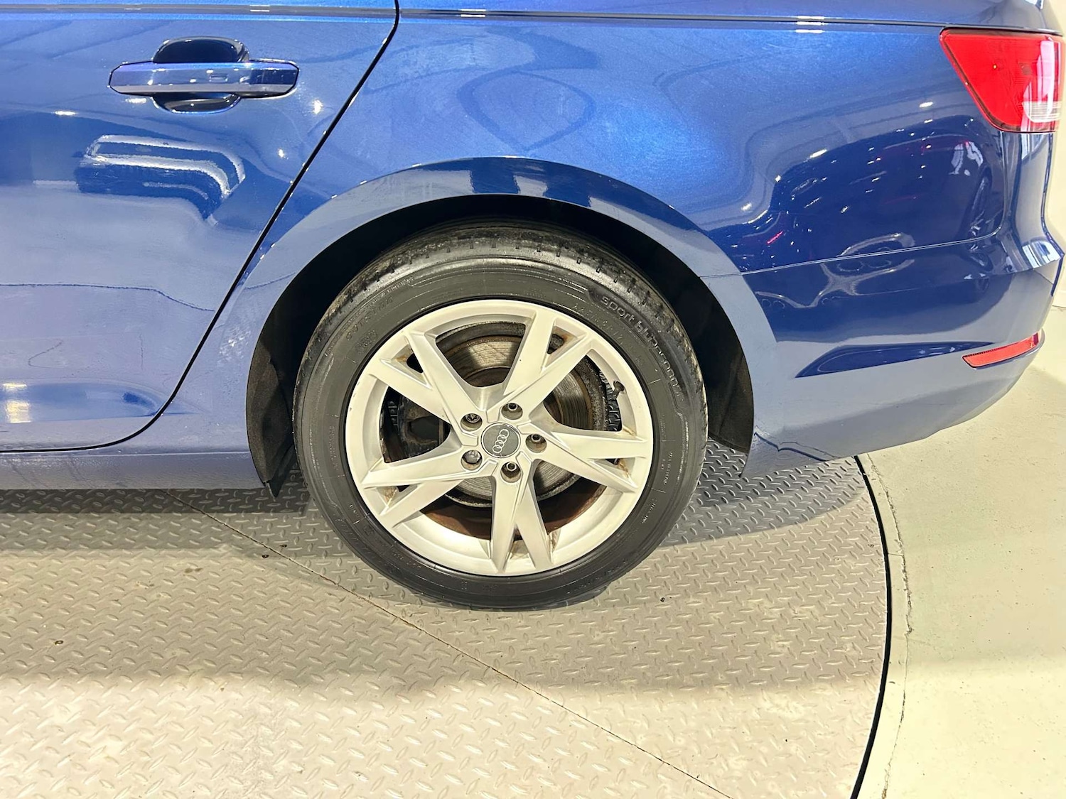 Used Audi A4 2015 for sale - 77172481: Photo 39