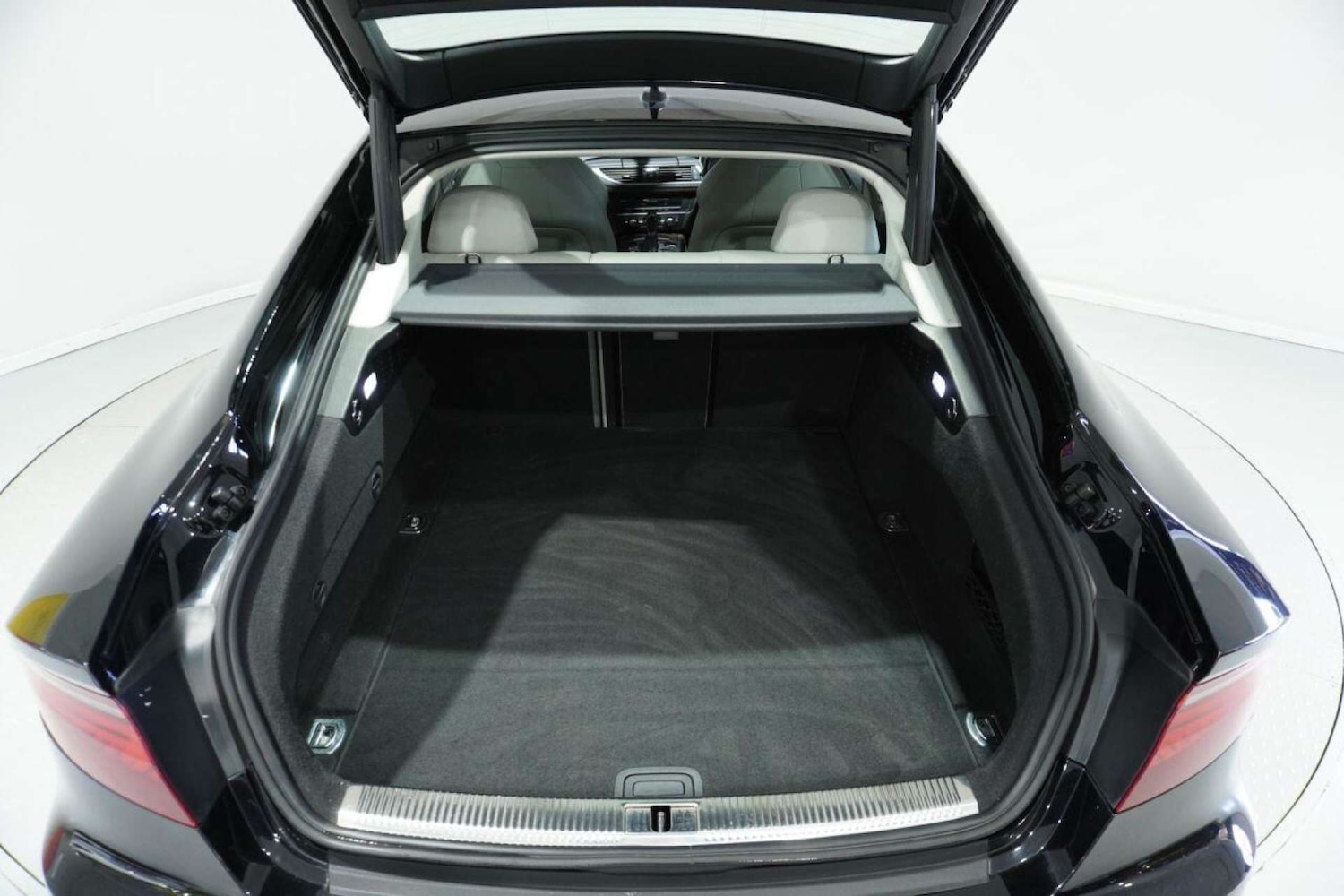 Used Audi A7 2016 for sale - 77061677: Photo 28