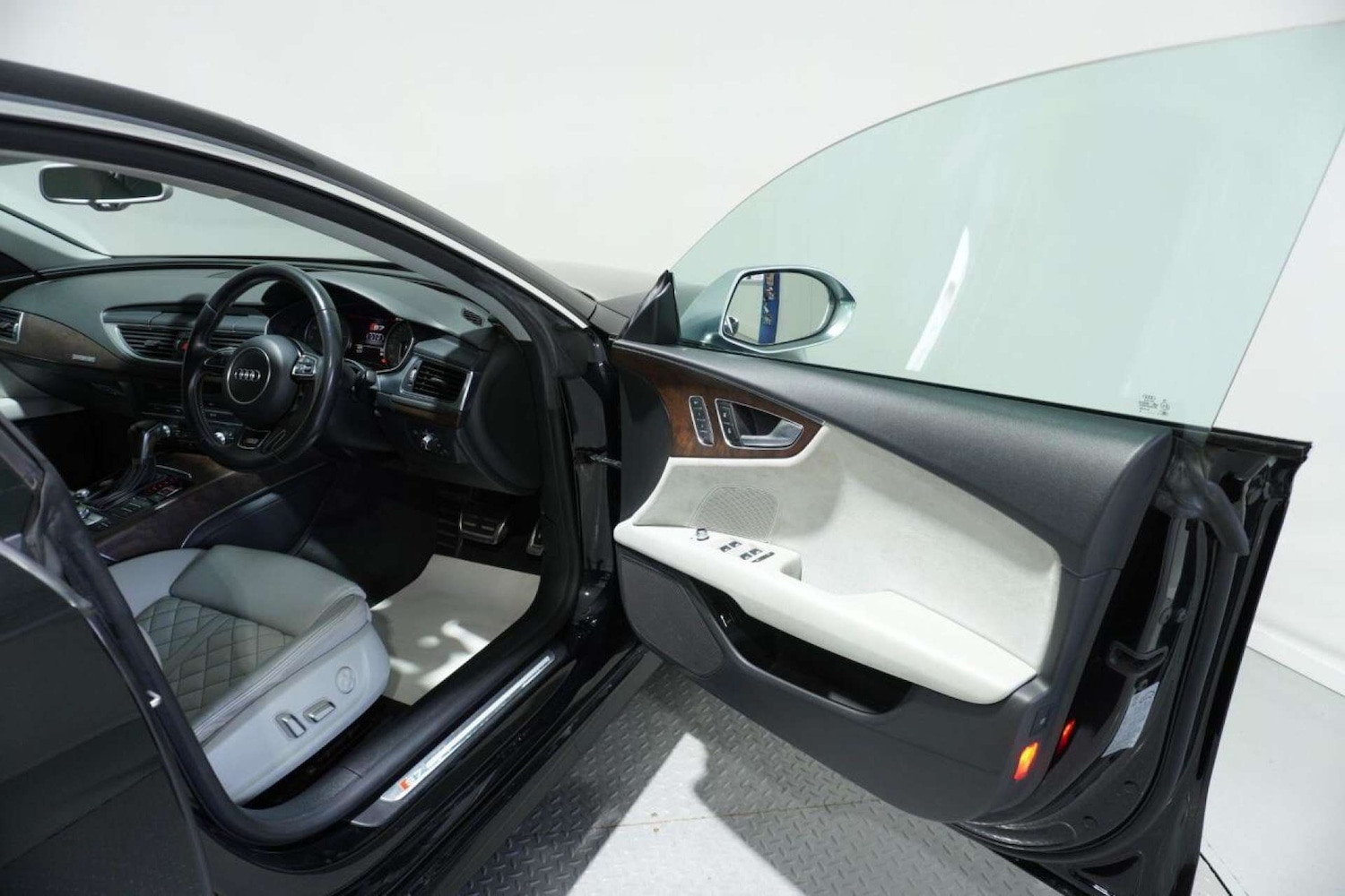 Used Audi A7 2016 for sale - 77061677: Photo 30