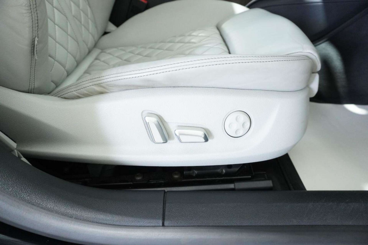 Used Audi A7 2016 for sale - 77061677: Photo 61