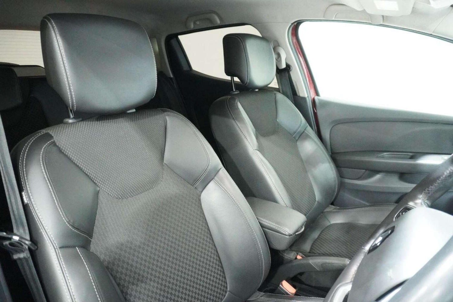 Used Renault Clio 2017 for sale - 77061689: Photo 10