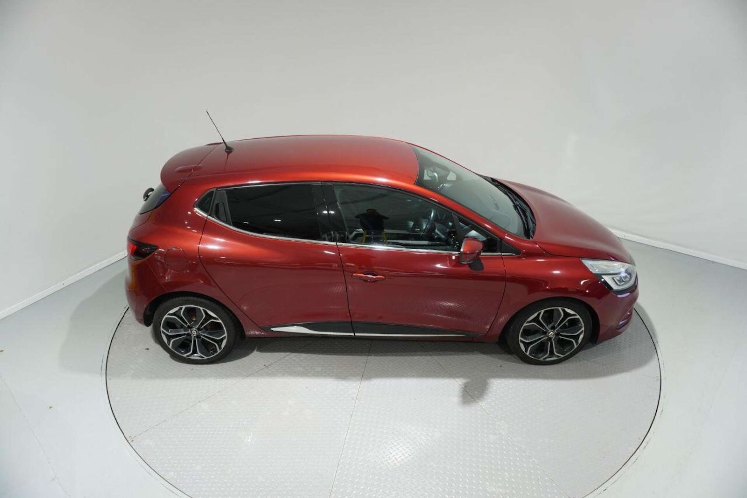 Used Renault Clio 2017 for sale - 77061689: Photo 5