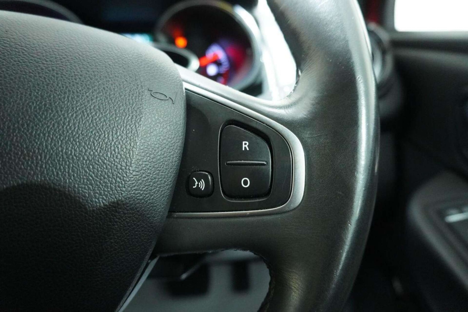 Used Renault Clio 2017 for sale - 77061689: Photo 50