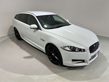Used Jaguar XF 2015 for sale - 78094535: Photo
