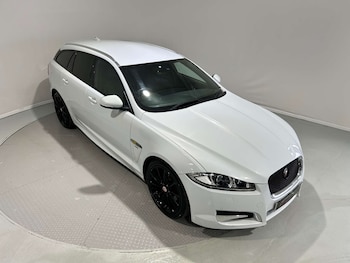 Used Jaguar XF 2015 for sale - 78094535: Photo