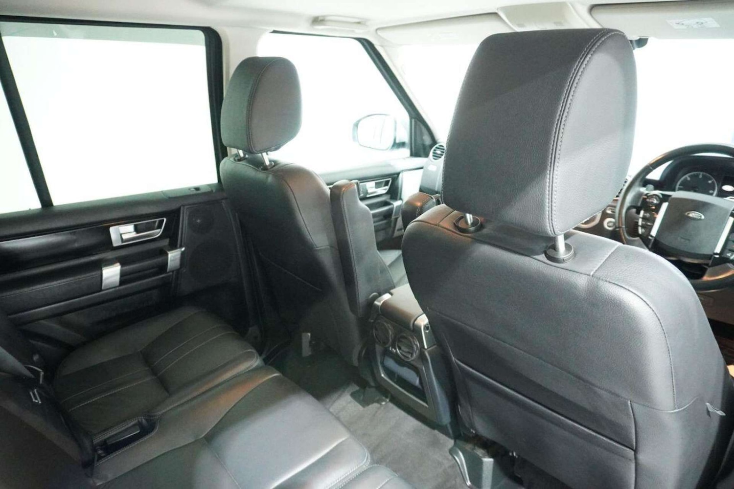 Used Land Rover Discovery 2015 for sale - 77061679: Photo 15