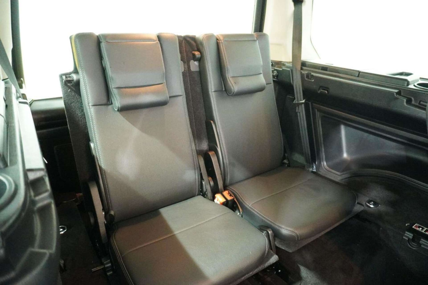 Used Land Rover Discovery 2015 for sale - 77061679: Photo 19