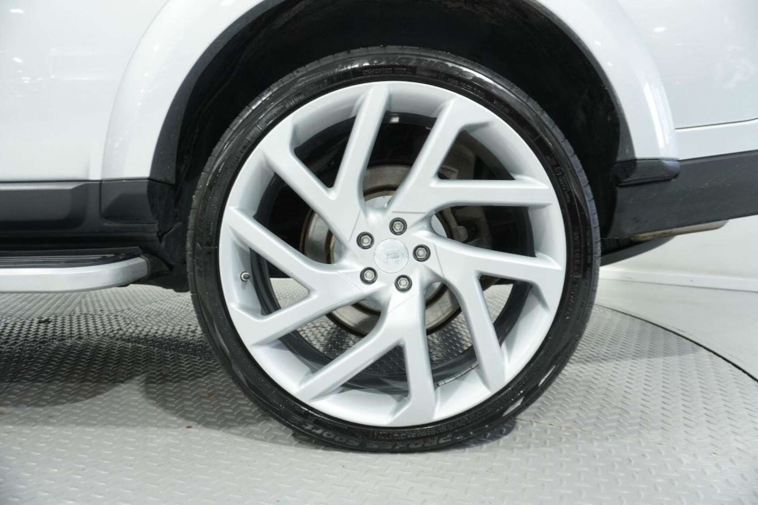 Used Land Rover Discovery 2015 for sale - 77061679: Photo 42