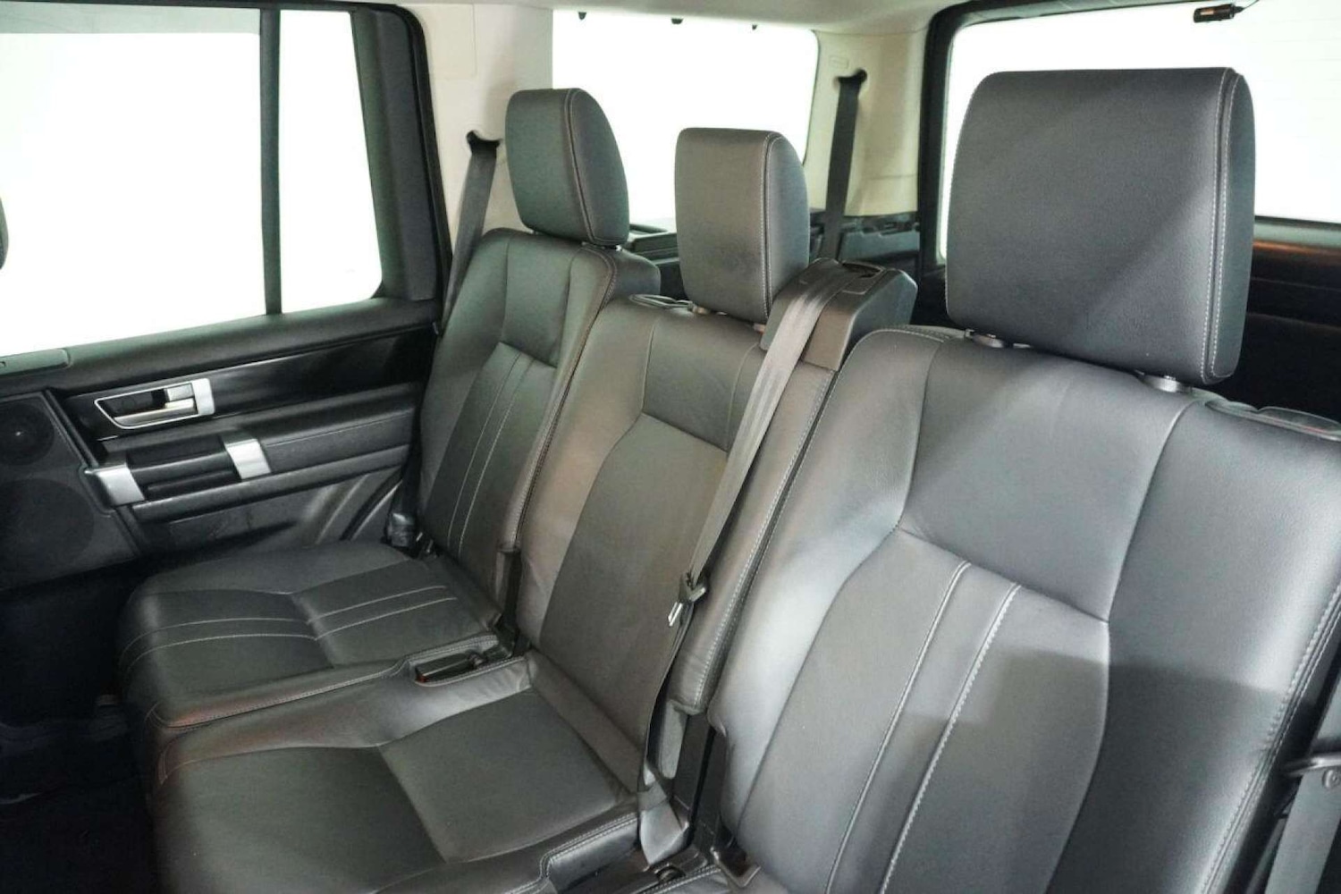 Used Land Rover Discovery 2015 for sale - 77061679: Photo 51