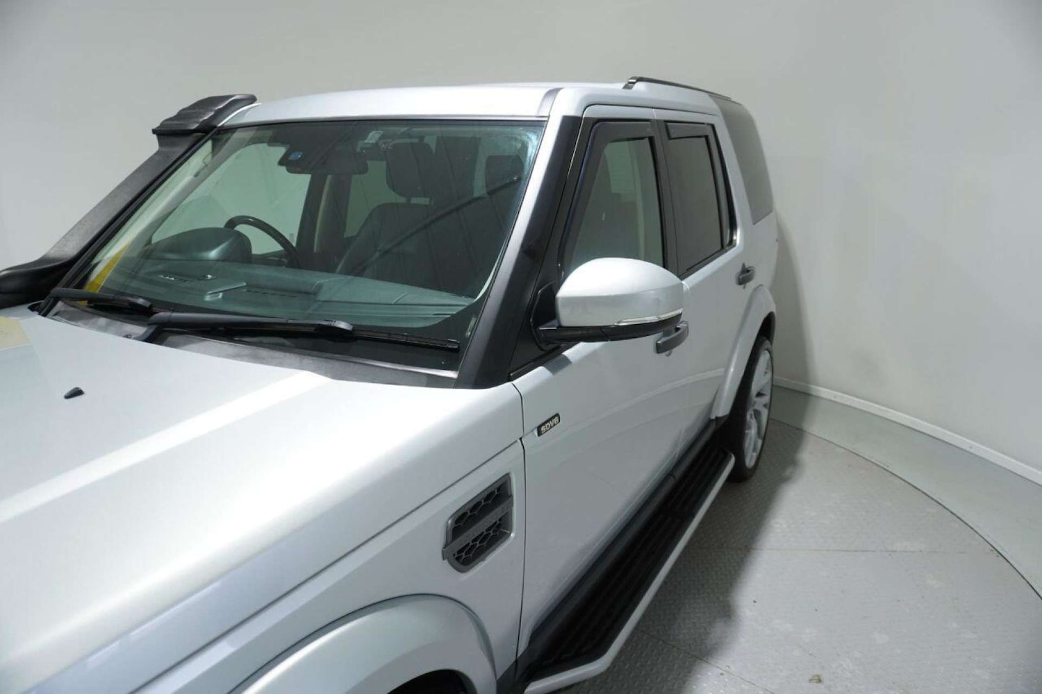 Used Land Rover Discovery 2015 for sale - 77061679: Photo 60