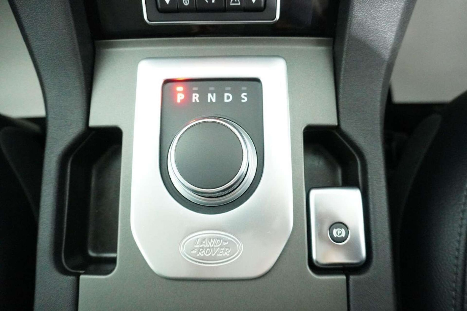 Used Land Rover Discovery 2015 for sale - 77061679: Photo 70