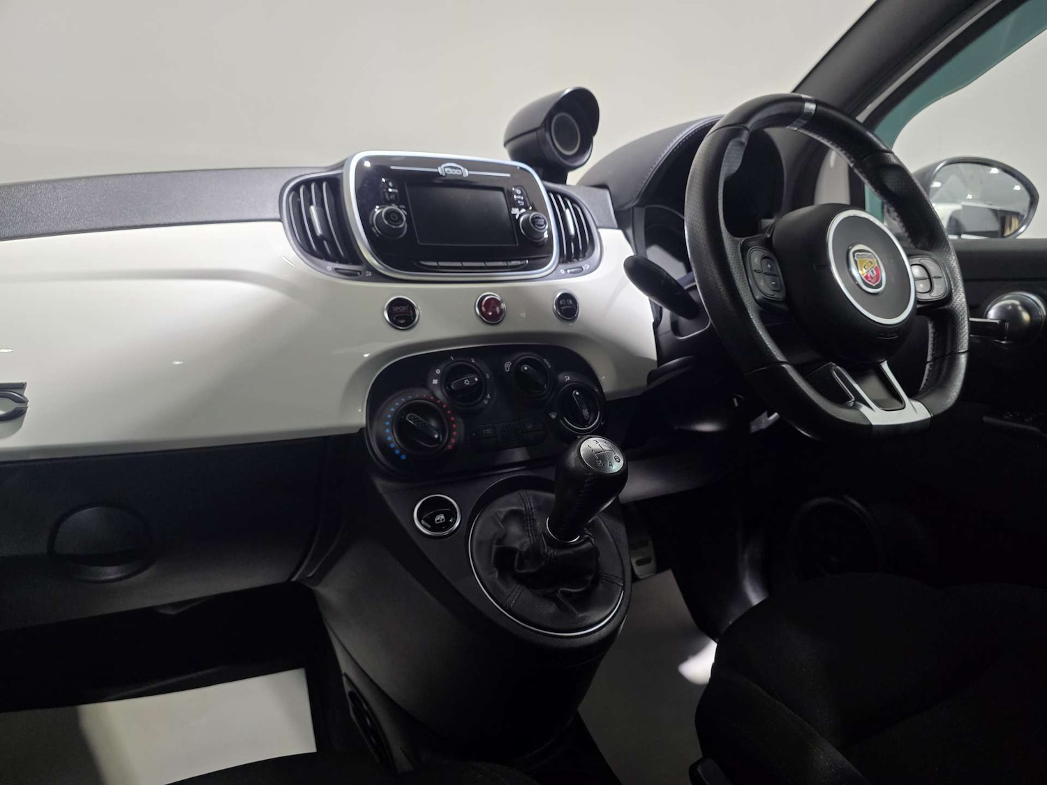 Used Abarth 595 2018 for sale - 77061646: Photo 22