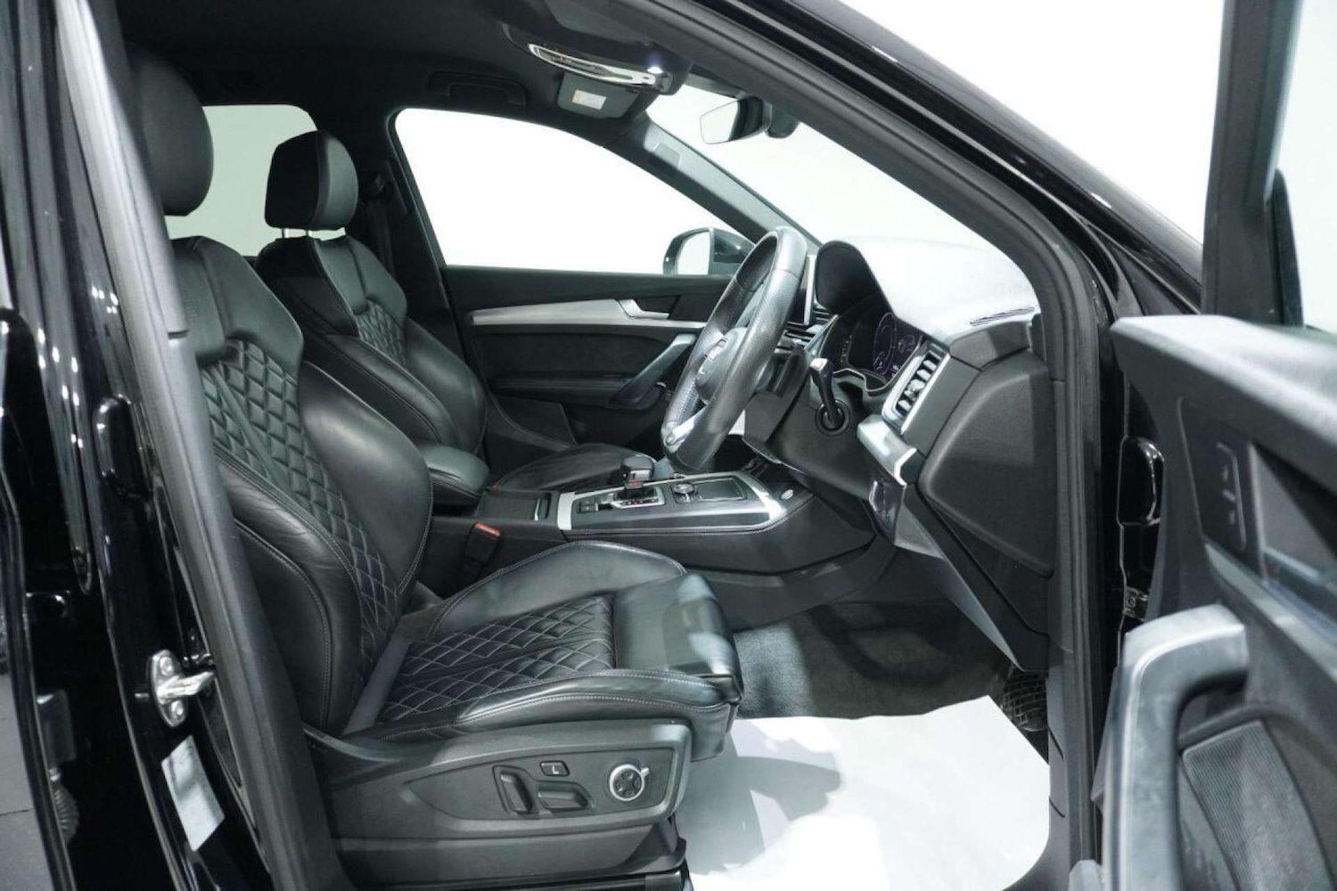 Used Audi Q5 2020 for sale - 77061669: Photo 10