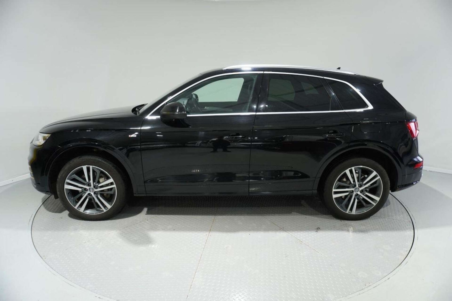 Used Audi Q5 2020 for sale - 77061669: Photo 35