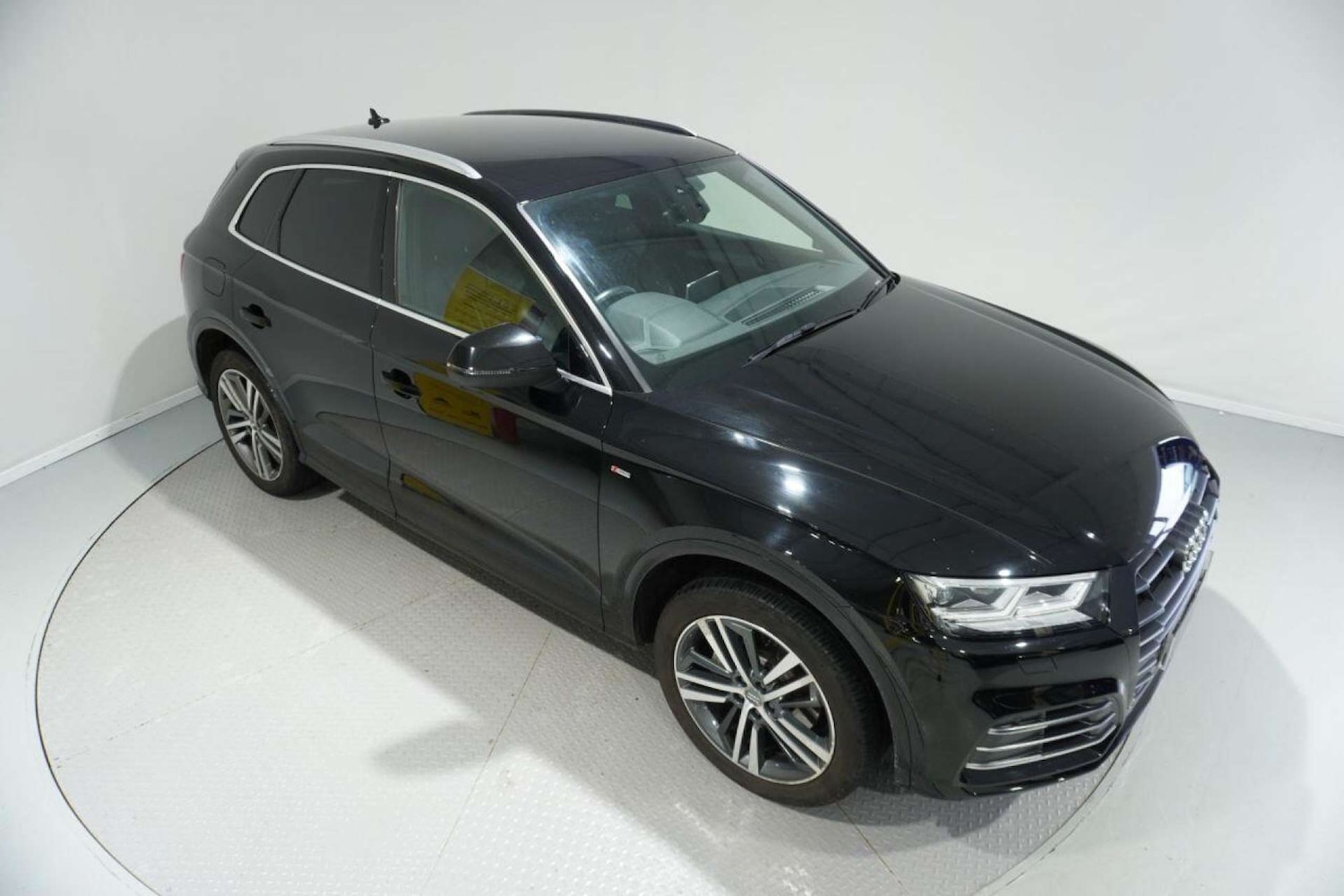 Used Audi Q5 2020 for sale - 77061669: Photo 4