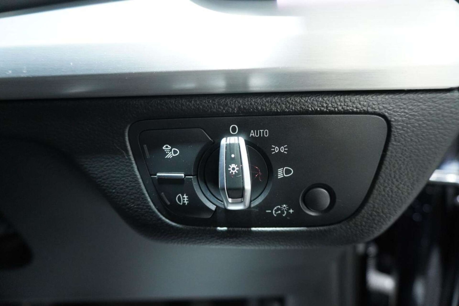 Used Audi Q5 2020 for sale - 77061669: Photo 55